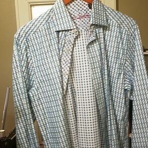Robert Graham embroidered dress shirt